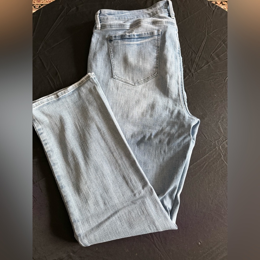 NYDJ Marilyn Straight Jean Size 18